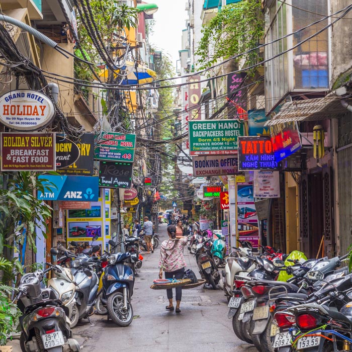 Vietnam, Hanoï, Streets, Scooters